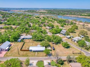 874 Pine Lane, Cottonwood Shores, TX 78657