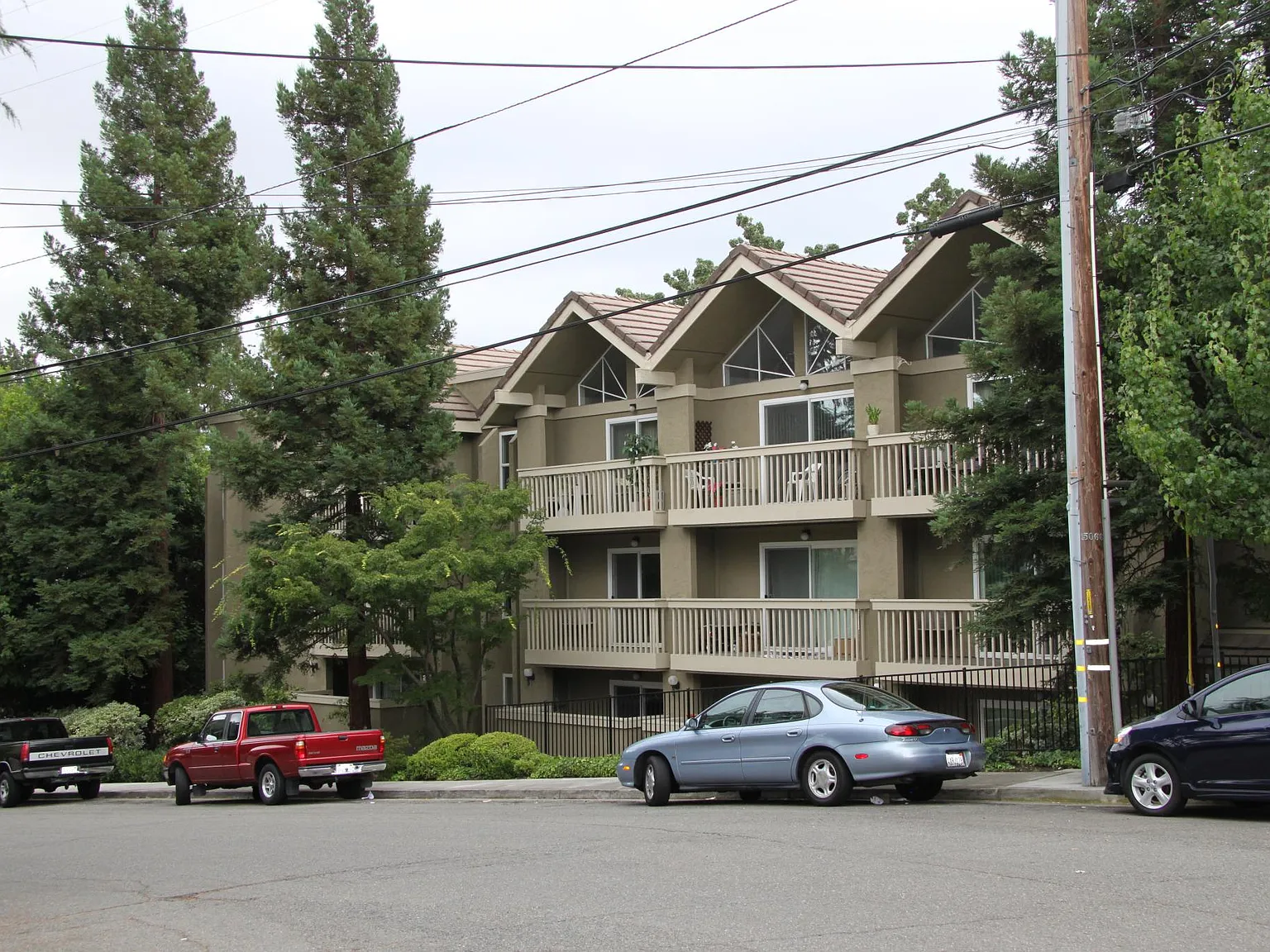 Creekside Drive — Photo 1