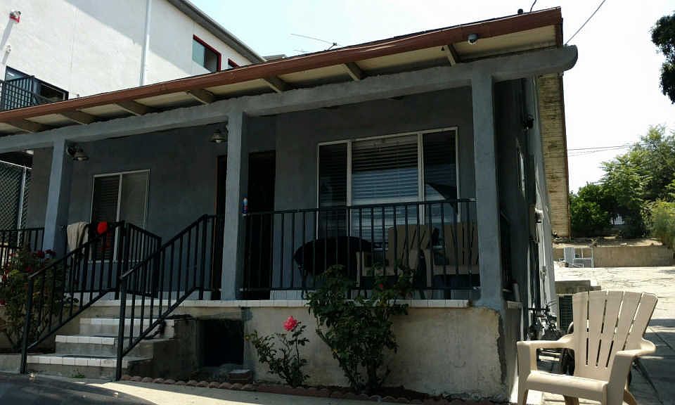 1st image of 642 N Virgil Ave