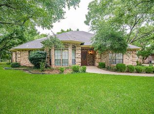 8716 Ravenswood Rd, Granbury, TX 76049