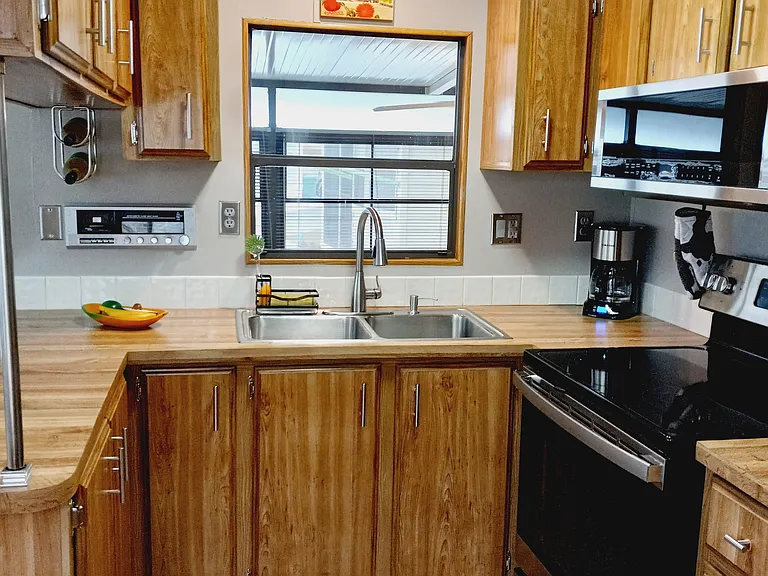 1475 Flamingo Dr — Photo 5