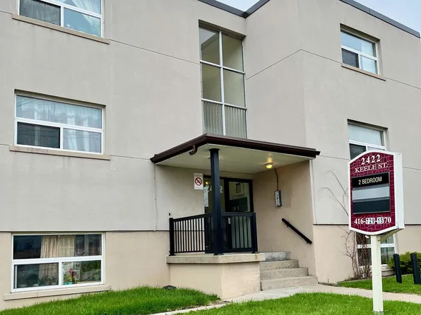 2422 Keele St #3, Toronto, ON M6L 2N2