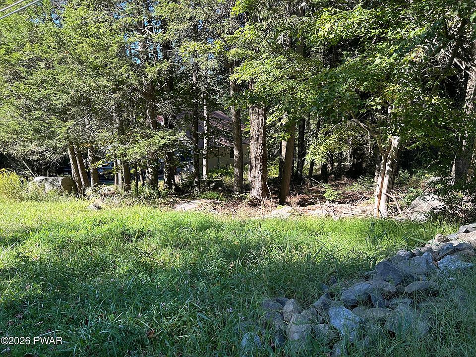 1st image of 271 N Gate Rd