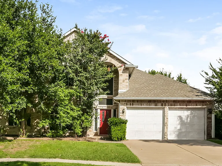 7664 Arcadia Trl — Photo 1