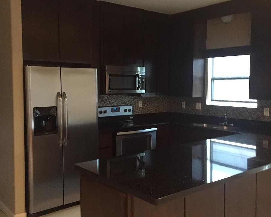 1st image of 4811 N Ebony St APT 2