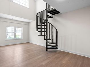 1075 Peachtree Walk NE Unit A519, Atlanta, GA 30309