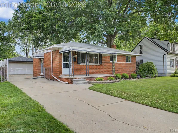 29192 James St, Garden City, MI 48135