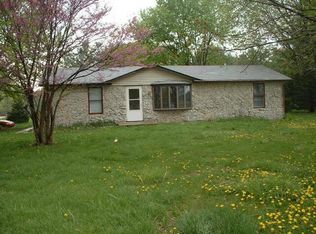 960 E Moro Ln, Danville, IN 46122