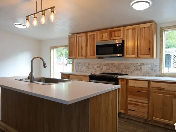 1550 Yellowstone Ave Trailer 172, Pocatello, ID 83201