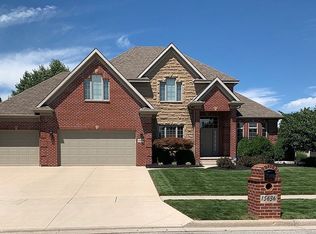 15636 Lakeview Pkwy, Findlay, OH 45840