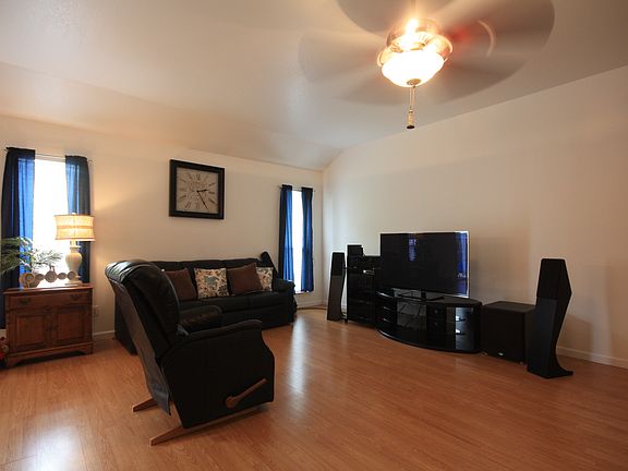 4th image of 7312 Briarwyck Ct