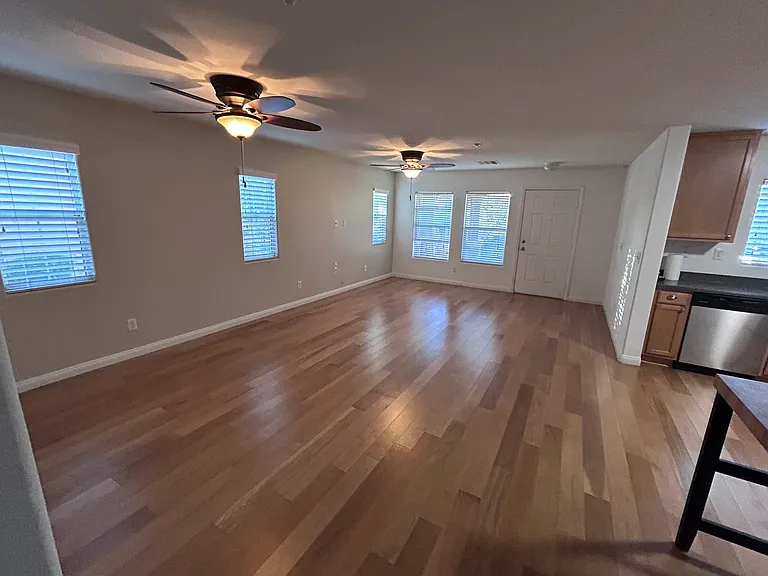 3185 Mist Effect Ave — Photo 4