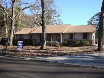 1st image of 1808 Englewood Way