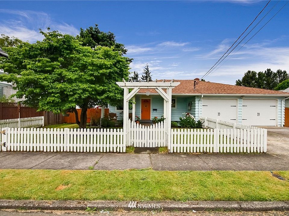 1st image of 715 7th Ave NW
