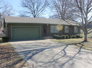 811 N Ute Ave, Independence, MO 64056