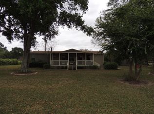 28410 Atlantis Rd, Tavares, FL 32778