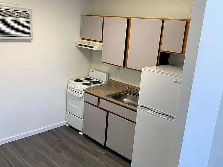 Casa Larga Apartments — Photo 5
