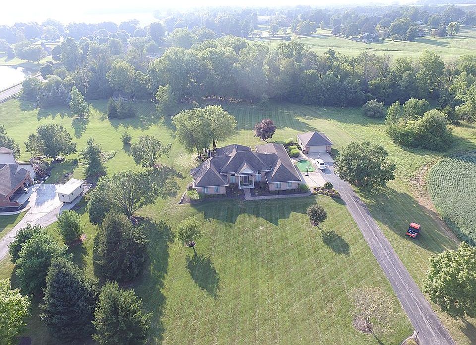 1st image of 1071 Fawn Lake Dr