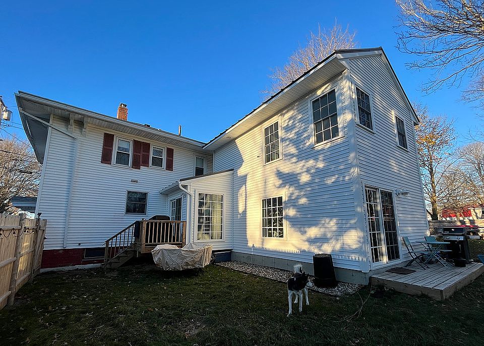 2nd image of 30 Highland Ave