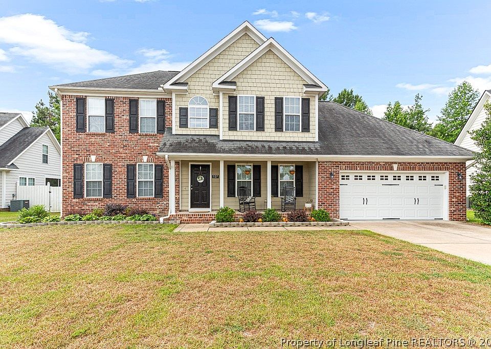 1st image of 327 Thorncliff Dr