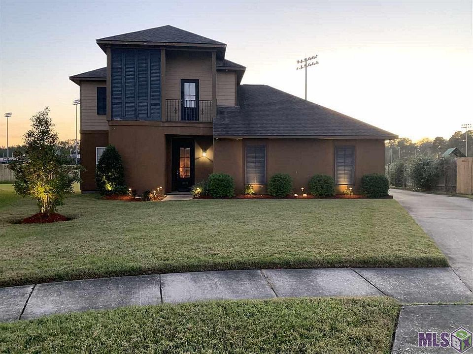 1st image of 13223 Hodges Dr
