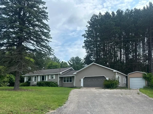 6902 210th Ave, Reed City, MI 49677