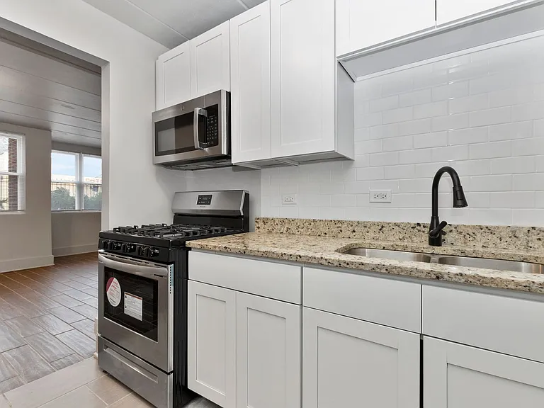 6603 S Rhodes Ave — Photo 5