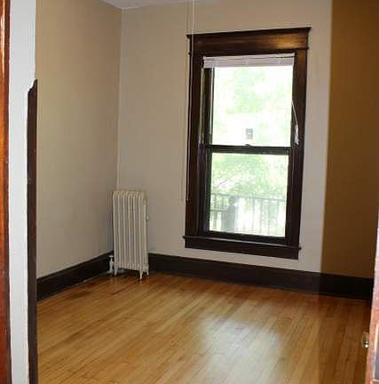 4th image of 296 Bates Ave APT 15