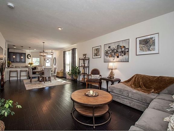 2nd image of 508 Sheffield Ct