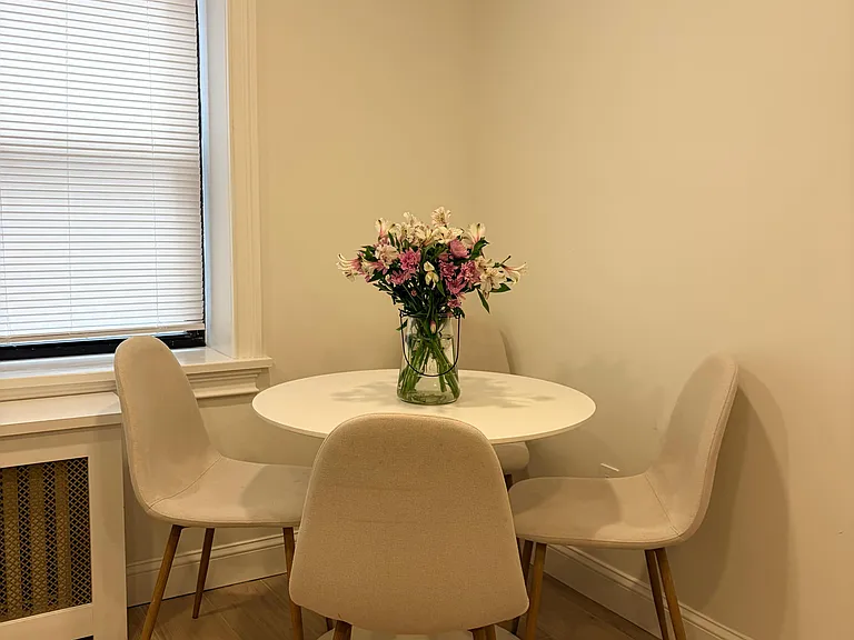 10 Nosband Ave #1A — Photo 6