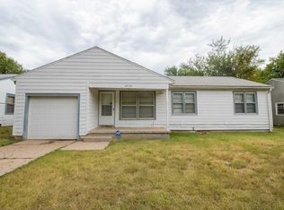 2738 N Spruce St, Wichita, KS 67219