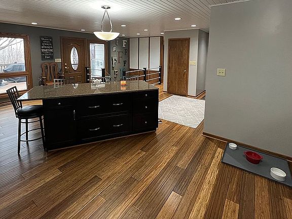 Kitchen - toward the rear