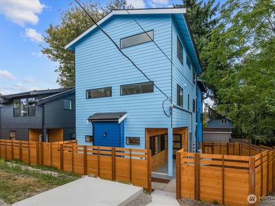 5440 Kirkwood Place N, Seattle, WA, 98103