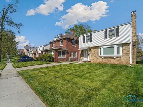 2nd image of 3010 Algonquin Pkwy