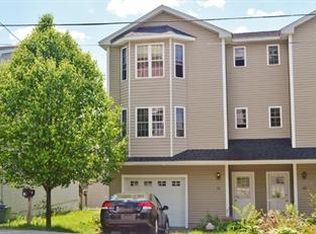 51 Gibbs St, Worcester, MA 01607