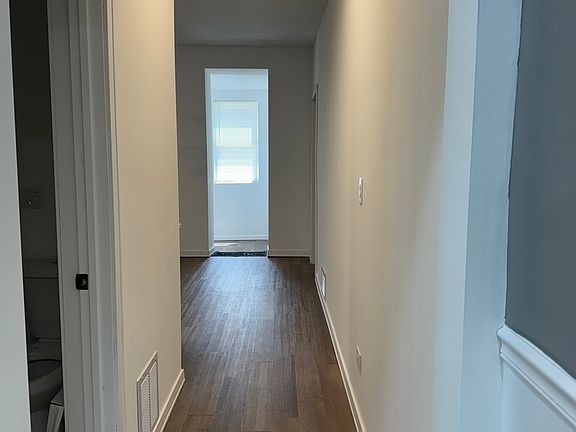3rd image of 3421 W 61st Pl