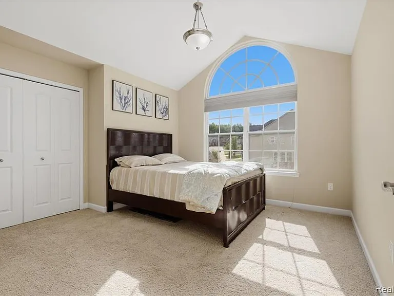 4810 E Stonegate Cir — Photo 20