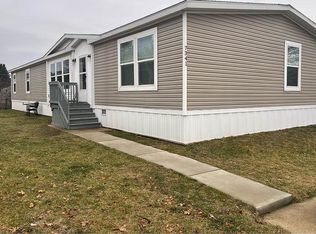 7341 Willow Tree Ln NE, Belmont, MI 49306