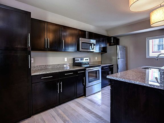 2nd image of 2829 Edwards Way #2