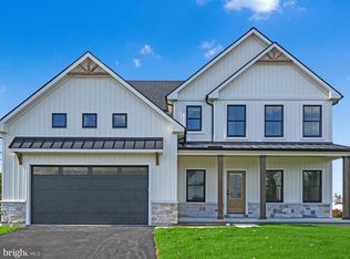 5780 Wild Lilac Dr, East Petersburg, PA 17520