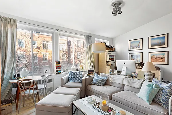 Rented by Compass | media 7