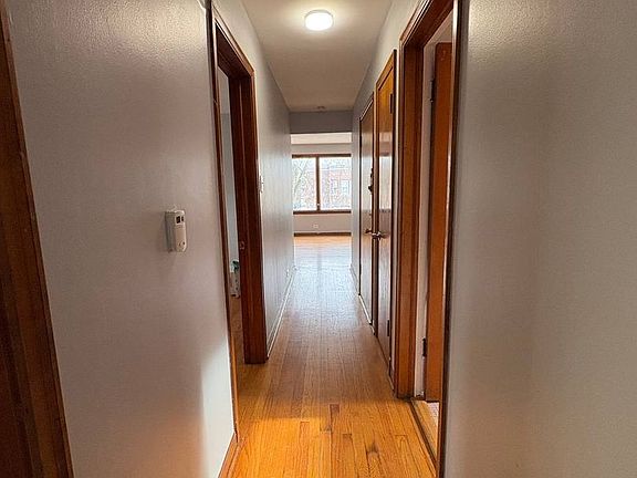 3rd image of 1322 N Austin Blvd