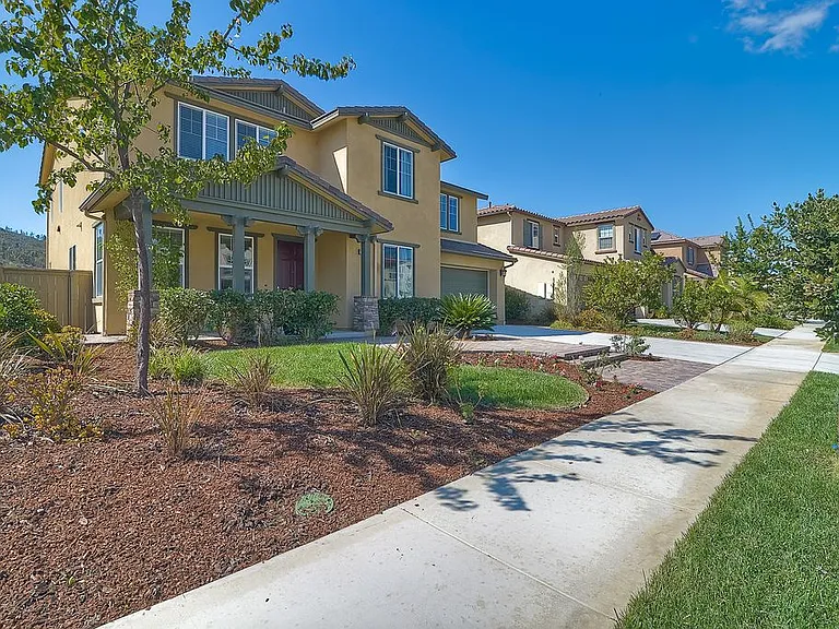 Black Granite Dr — Photo 4