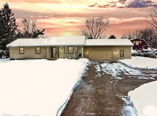 11050 Jennings Rd, Fenton, MI 48430