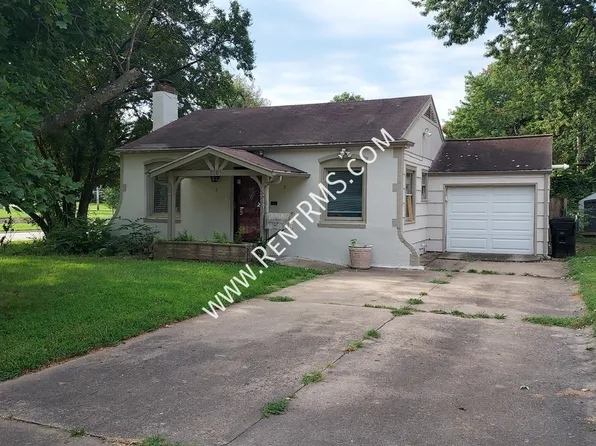 3101 SW Dorr St, Topeka, KS 66604