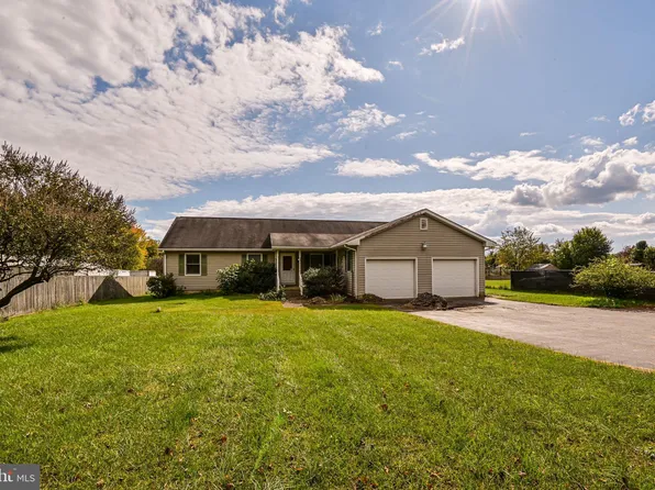 830 S Old Baltimore Pike, Newark, DE 19702