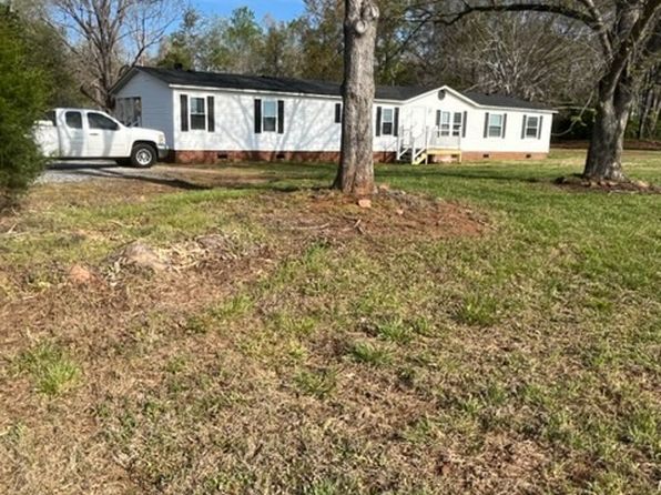 933 Crawley Gin Rd