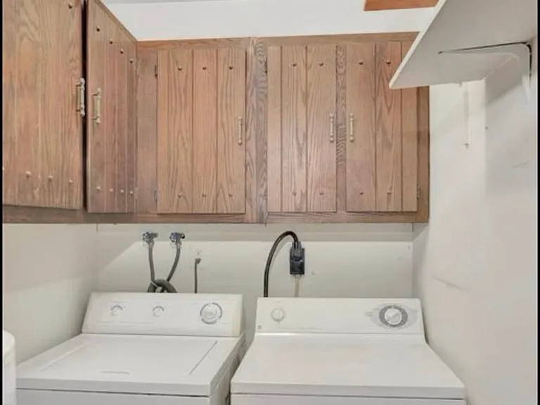 178 Amberly Dr #G — Photo 7