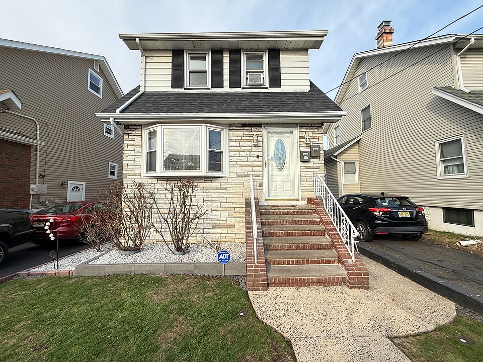 1st image of 507 Lake Ave #2