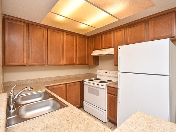5th image of 432 Edgehill Ln Unit 155